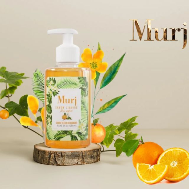 ✨Laissez-vous tenter par la senteur de notre savon liquide à la fleur d'oranger. 🍊

 Très riche en glycérine, ce savon lliquide vous apportera douceur et hydratation.   💓😍

✨اسمح لنفسك بالإغراء برائحة صابون سائل زهر البرتقال الغني جدًا بالجلسرين ، وسوف يجلب لك النعومة والترطيب

Pensez  à visiter notre site internet 

www.murjcosmetics.com